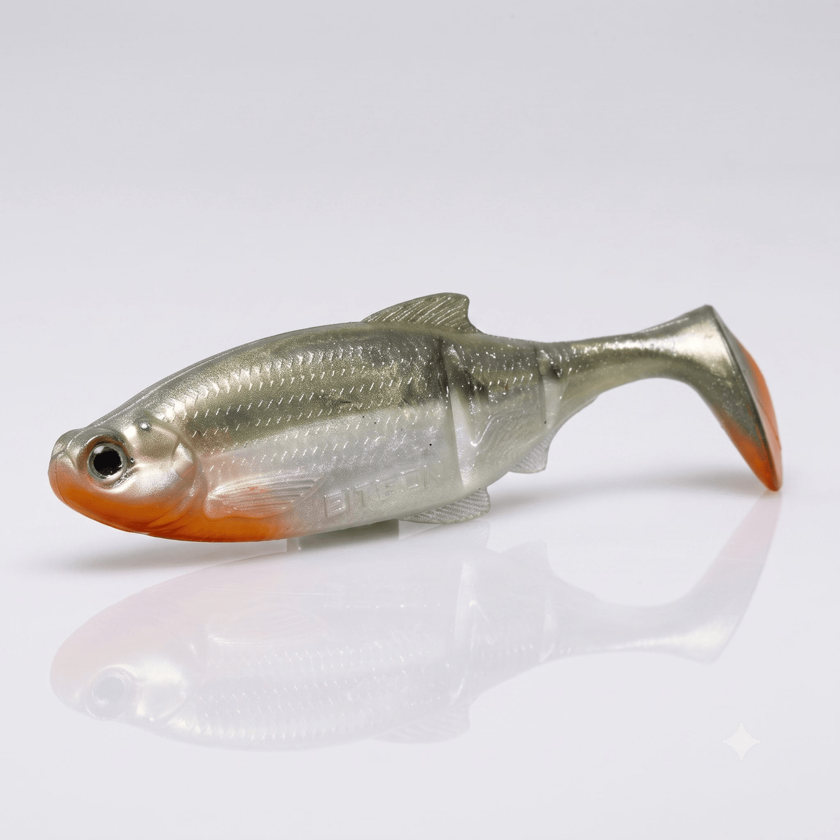 Bite On-Luky Roach Shad-14cm-AYU-De Goeie Vangst