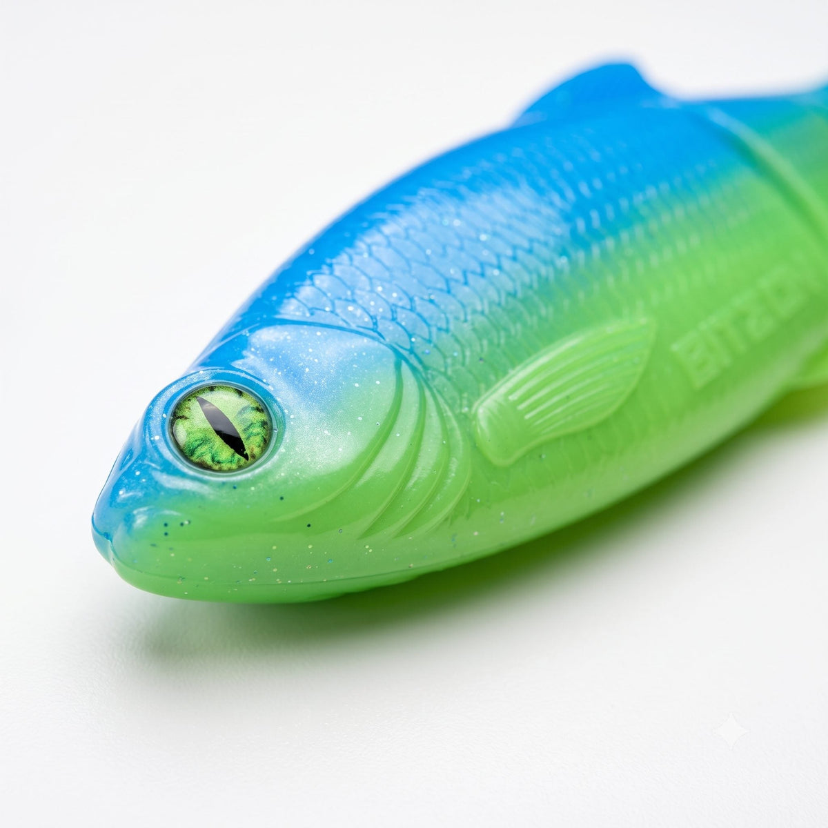 Bite On-Luky Roach Shad-14cm-Ice Chartreuse-De Goeie Vangst