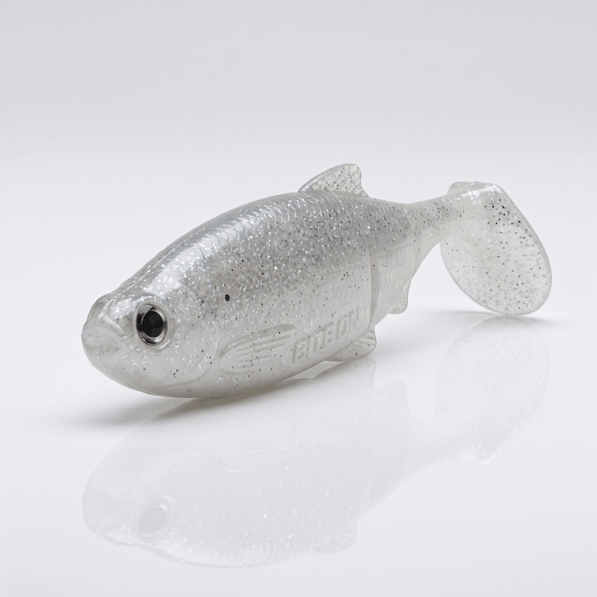 Bite On-Luky Roach Shad-14cm-Arctic Pearl-De Goeie Vangst