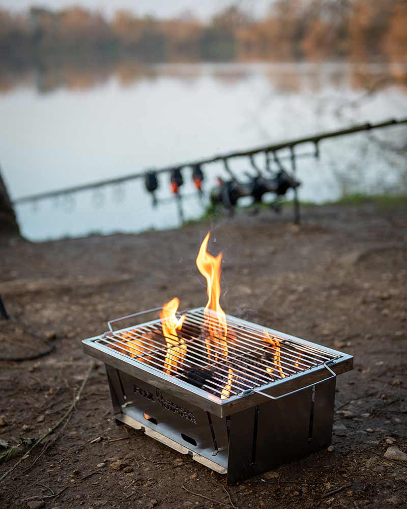 Fox Carp-Cookware Inklapbare BBQ - Hengelsport De Goeie Vangst
