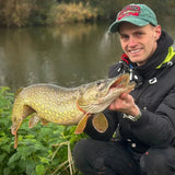 River Crew-Pike Cap - Snoek Pet - Hengelsport De Goeie Vangst