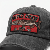 River Crew-Snoek Visserspet Grijs - Hengelsport De Goeie Vangst
